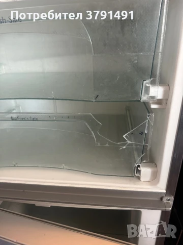 Хладилник с фризер Liebherr, снимка 4 - Хладилници - 51397624