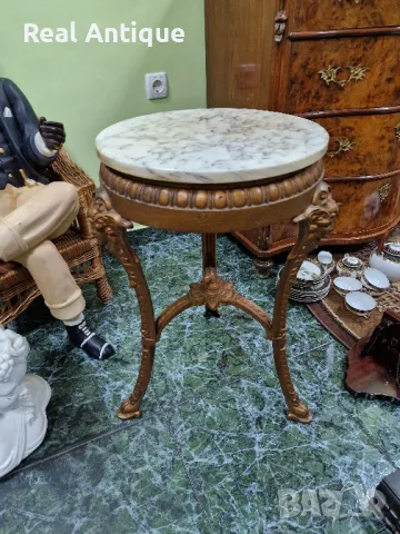 Уникална антикварна градинска масичка от чугун с мраморен плот , снимка 4 - Градински мебели, декорация  - 49463693