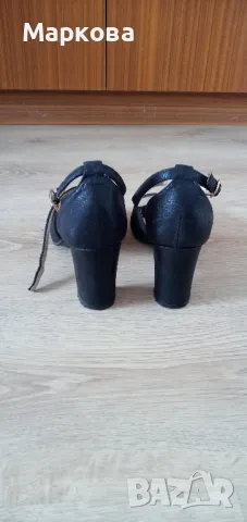 Черни сандали р-р 37, снимка 3 - Сандали - 50044578