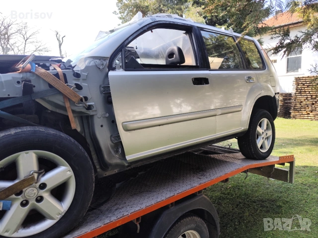 Нисан Х Трал 2.2 136 к, снимка 4 - Автомобили и джипове - 53709241