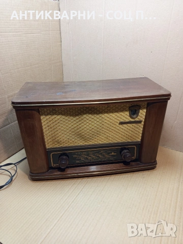 Соц Старо Българско Лампово Радио Х. Ботев. НОМЕР 677., снимка 4 - Антикварни и старинни предмети - 53396209