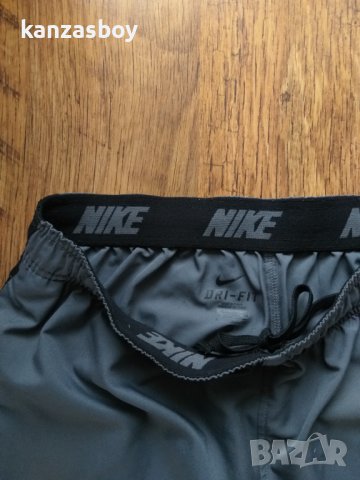 nike  - страхотни мъжки панталони ХЛ, снимка 5 - Спортни дрехи, екипи - 40855173