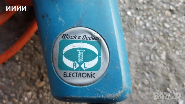Биеща дрелка бормашина BLACK AND DECKER , снимка 3 - Бормашини - 53704368