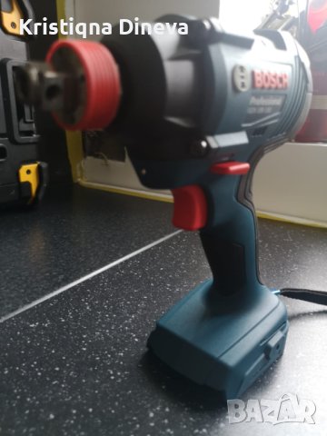 Комбиниран импакт и гайковерт, снимка 4 - Винтоверти - 41825577