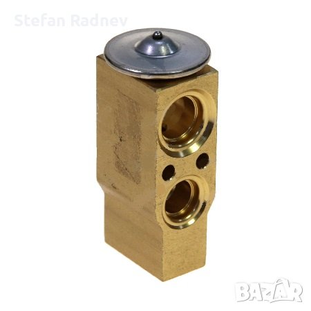 Клапан за климатик - John Deere 5000,5M,5R,6000,7000 серия, снимка 1