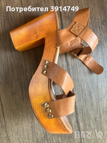 Кожени сандали, висококачествена изработка, с платформа и висок ток в чудесно състояние, 38, снимка 7 - Дамски елегантни обувки - 51729116