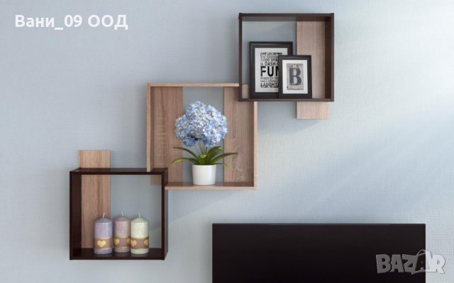 Красива тройна стенна етажерка , снимка 2 - Етажерки - 42647305