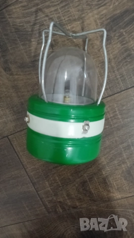ретро къмпинг лампа преносима соц немска батерия крушка, снимка 3 - Антикварни и старинни предмети - 52636672