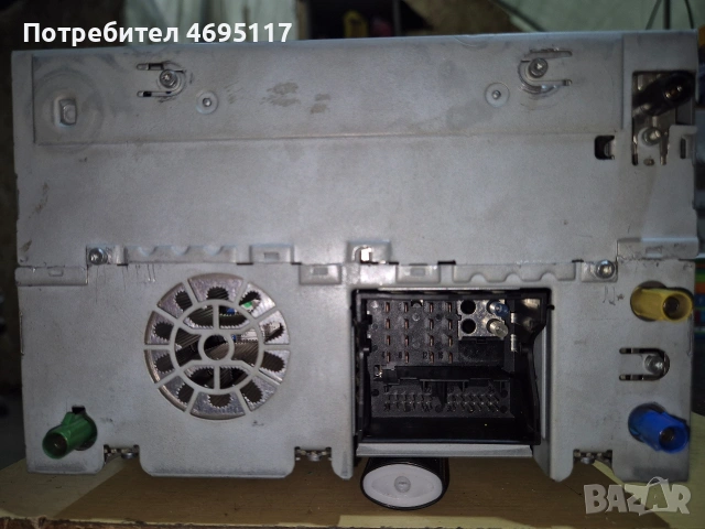 Медия/Навигация за Мерцедес Спринтер, снимка 3 - Части - 53424412