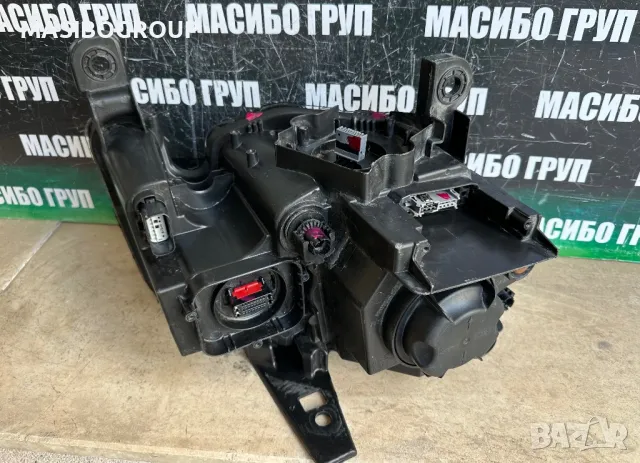 Фар ляв фарове за Jeep Grand Cherokee WK2, снимка 7 - Части - 50404407