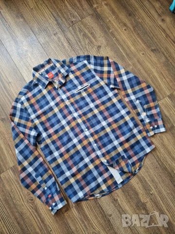Страхотна мъжка  риза HUGO BOSS размер XL , снимка 2 - Ризи - 50789050