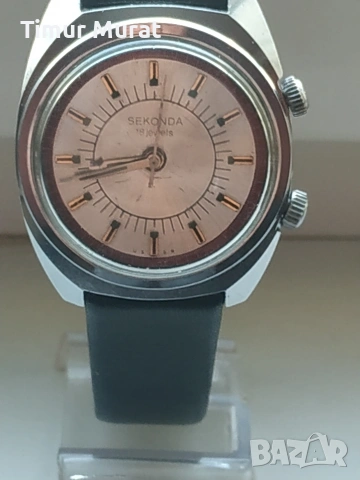 предлагам мъжки колекционерски часовник с аларма механичен 18JEWELS SEKONDA, снимка 2 - Антикварни и старинни предмети - 53449781