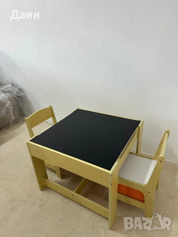 Детски комплект маса и столове с кутии за съхранение и двустранен плот (черен и бял) COSTWAY, снимка 11 - Мебели за детската стая - 53680131