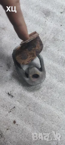 Тампон с планка за Ауспух Seat Toledo/ Сеат Толедо 2003 г., снимка 2 - Части - 48426554