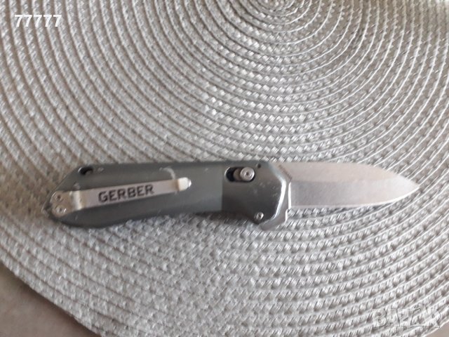 Военен  панталон и нож, снимка 5 - Антикварни и старинни предмети - 41842307