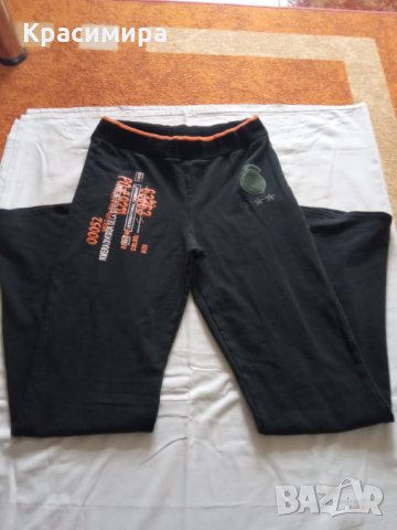 Дамски спортен екип S размер-лека вата, снимка 3 - Спортни екипи - 35930773