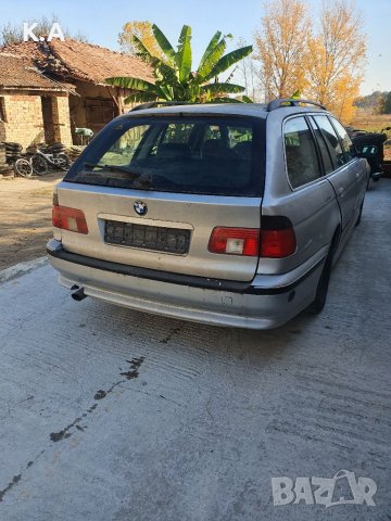 BMW 520i НА ЧАСТИ , снимка 3 - Автомобили и джипове - 38916311