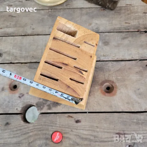 масивен дървен блок за ножове, снимка 2 - Прибори за хранене, готвене и сервиране - 47809206