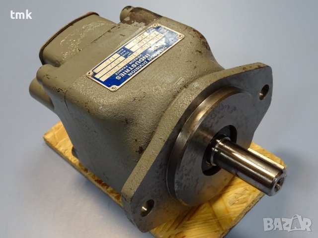 хидравличен мотор ABEX Denison M1C 052 21N00 V280 Hydraulic vane motor, снимка 4 - Резервни части за машини - 38639263