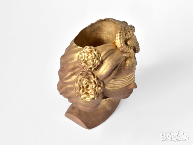 Декоративна ваза скулптура Медуза Горгона/ Подарък за дома / Ваза за цветя и сукуленти, снимка 8 - Декорация за дома - 40522564