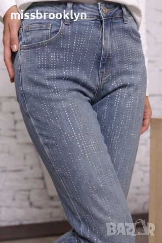 Дънки “Crystal Line Denim” – светъл деним с камъчета арт.8037, снимка 2 - Панталони - 55845512