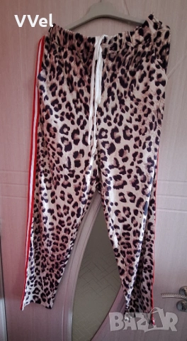 Спортен комплект, снимка 2 - Спортни екипи - 53533267