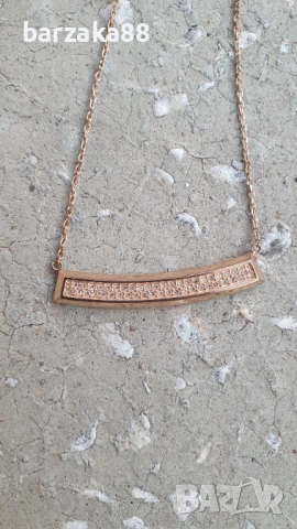 Позлатен Гердан Fossil