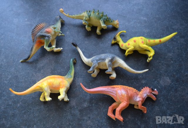 Играчки динозаври