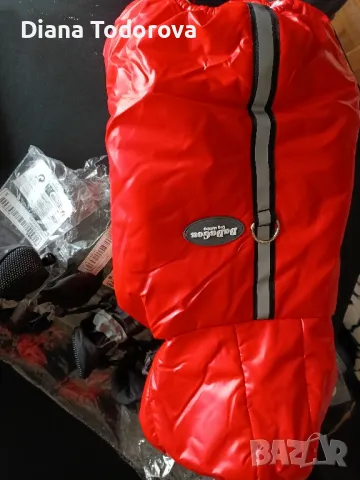 продавам дрешка и обувчици за малко кученце, снимка 8 - За кучета - 49618327