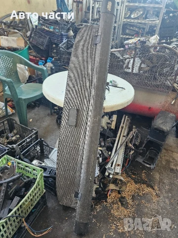 ЗАДНА ЩОРА ЗА БАГАЖНИК AUDI Q7 4L