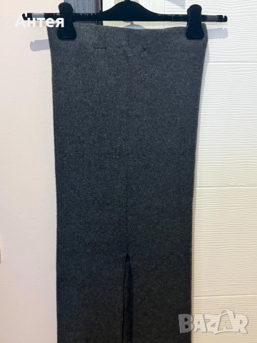 Пола Zara, снимка 2 - Поли - 52943582