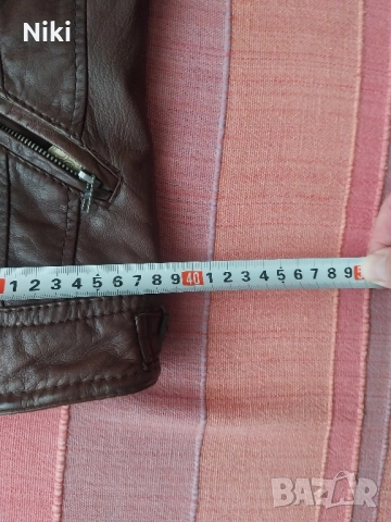 Дамско, кожено яке BERSHKA., снимка 6 - Якета - 51916111