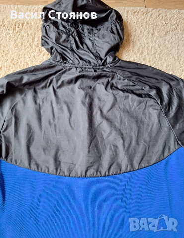 Nike горнище с качулка размер L, снимка 4 - Спортни дрехи, екипи - 44600630