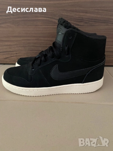 Кецове Nike 38, снимка 3 - Кецове - 52029336