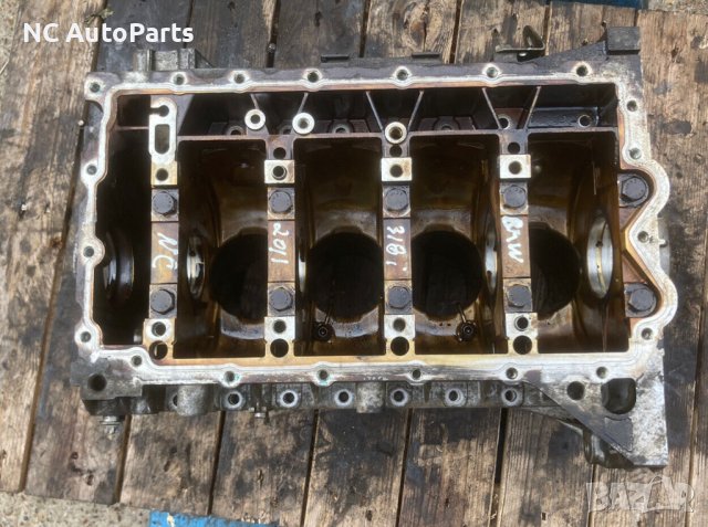 Цилиндров блок за BMW БМВ 3 серия E90 318i 2.0 143 коня N43B20A 7552781-B20 2011 , снимка 3 - Части - 39400168