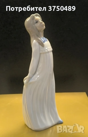 порцеланова фигурка на момиче, снимка 4 - Колекции - 53457358