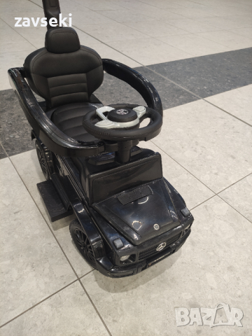 Кола за яздене с дръжка - Mercedes G350d, черна, снимка 4 - Детски велосипеди, триколки и коли - 44792589