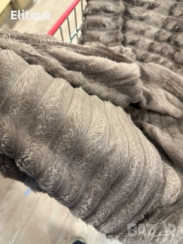 Меко и ватирано микрофибърно одеяло 200x220 см за топъл и стилен сън, снимка 8 - Други стоки за дома - 53471704