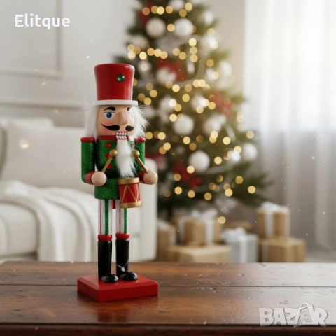 Коледна дървена фигурка Лешникотрошач – Перфектния вълшебен декор, снимка 5 - Декорация за дома - 52503513