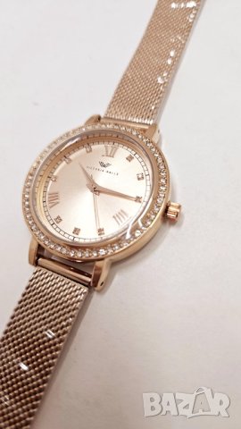 Златисто розов дамски часовник Victoria Walls с кутия, снимка 4 - Дамски - 42112832
