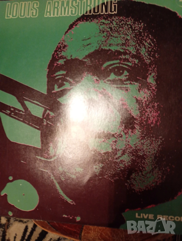 Грамофонни плочи - църковни песнопения, джаз, класическа музика