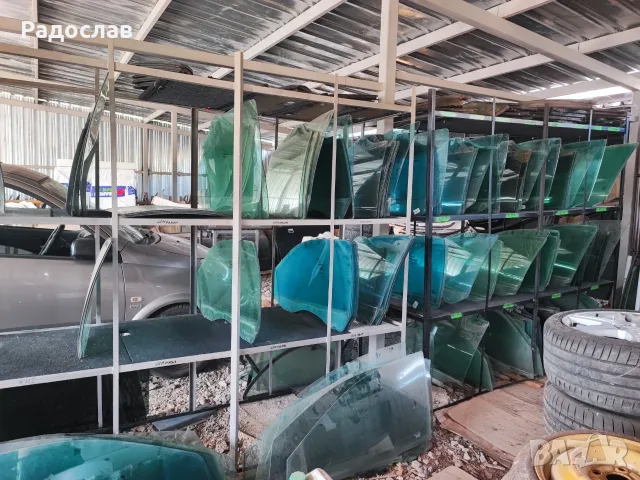 Стъкла предни задни и за врати от Мерцедес, снимка 13 - Части - 56152364