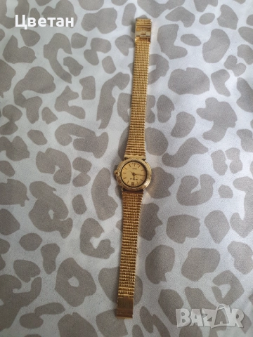 Часовник Quastar перфектен