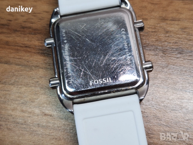Fossil (JR1083) дигитален часовник с ретро дизайн , снимка 3 - Мъжки - 52345160