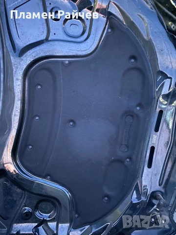 Кора преден капак Мерцедес w212