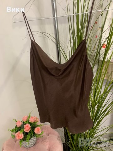 Сатенен топ, нов с етикет размер S, снимка 1