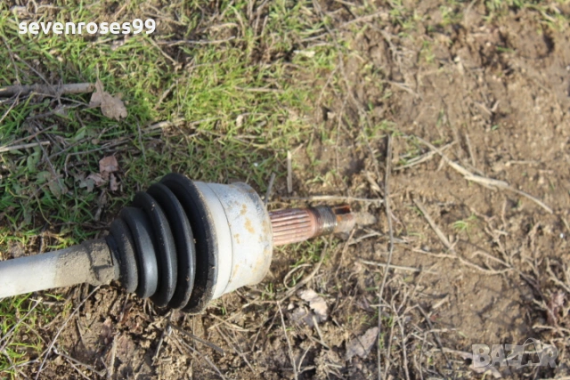 Полуоска лява Фиат Пунто 2 2001 1.2i 60 Fiat Punto 2  2/3врати, снимка 2 - Части - 53193960