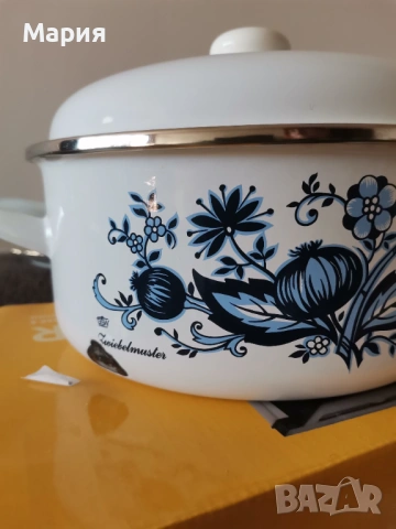 Емайлирана тенджера GSW W. GermanyВинтидж емайлирана тенджера с декор "Син лук" , снимка 2 - Съдове за готвене - 53749535