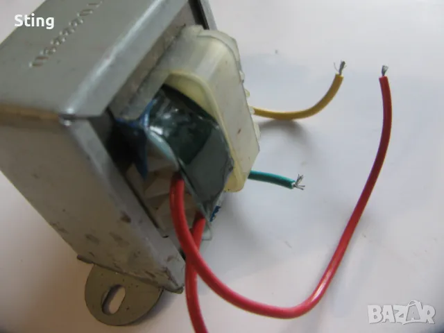 Трансформатор от Радиокасетофон JVC Мега Як 12V ., снимка 2 - Друга електроника - 50421112