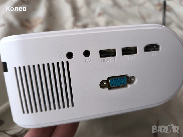 LED Проектор, снимка 3 - Плейъри, домашно кино, прожектори - 53484375